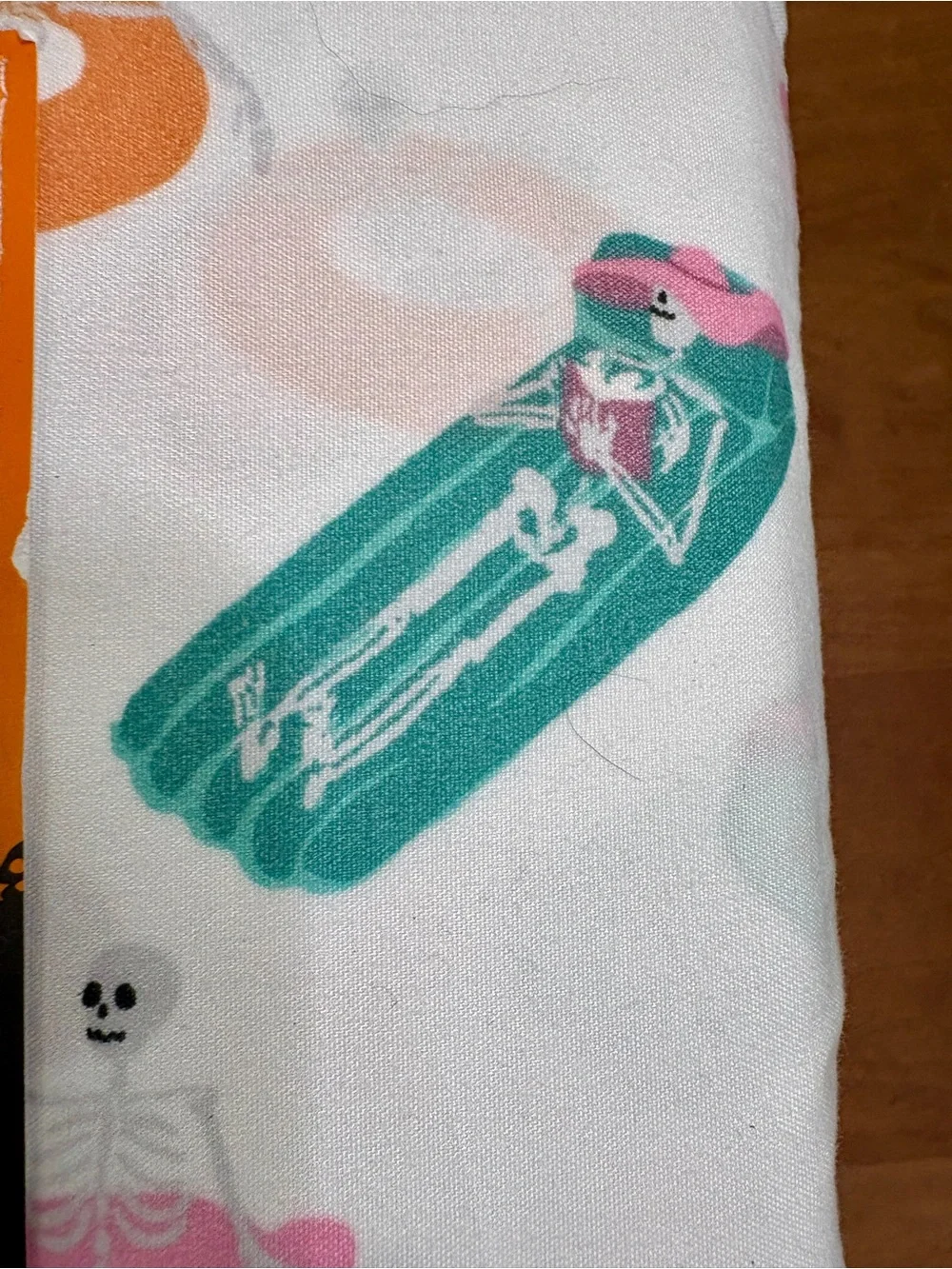 Halloween Skull & Bones Skeleton Pool Party Queen 4-Piece Sheet Set, NEW